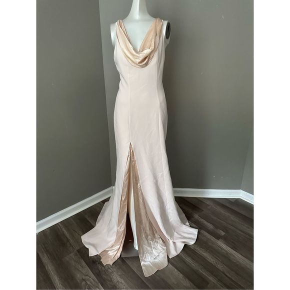 Cinq a Sept Women's Jill Cowlneck Gown in Pearl US 4 $795 - Picture 3 of 9